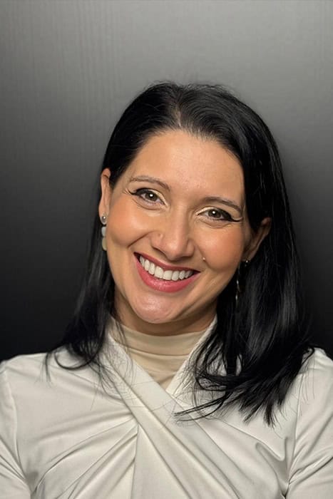 Pazienti-da-Italia-in-Clinica-Dentale-Family-Dental-Care-28